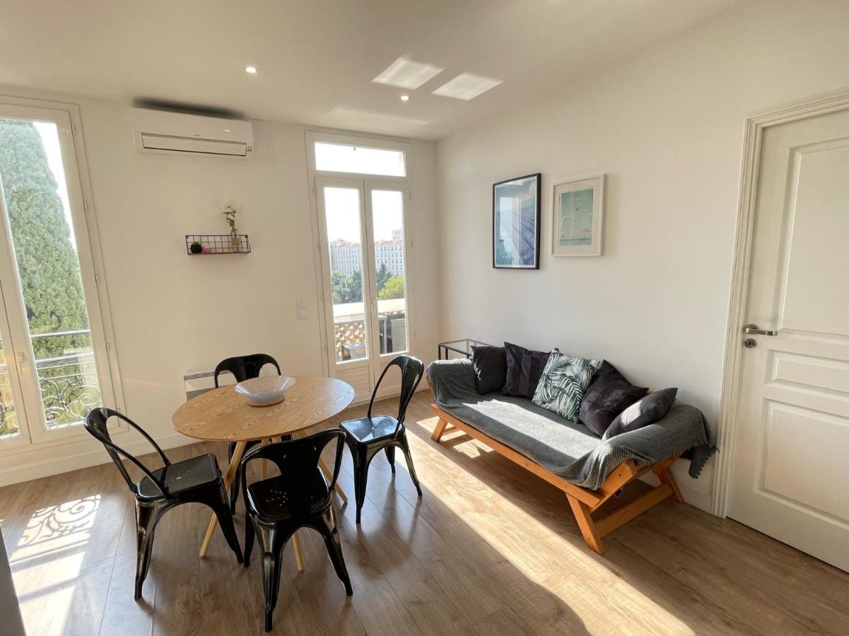 Nice Renting - Cambrai - Luxurious Sea View Terrasse - King Bed - Parking - Ac - Fully Equipped Eksteriør bilde