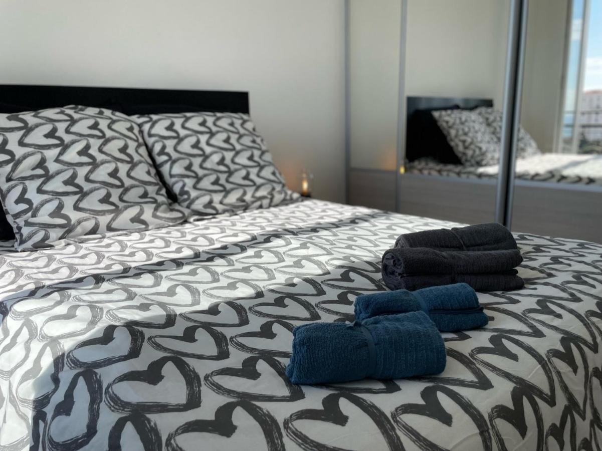 Nice Renting - Cambrai - Luxurious Sea View Terrasse - King Bed - Parking - Ac - Fully Equipped Eksteriør bilde